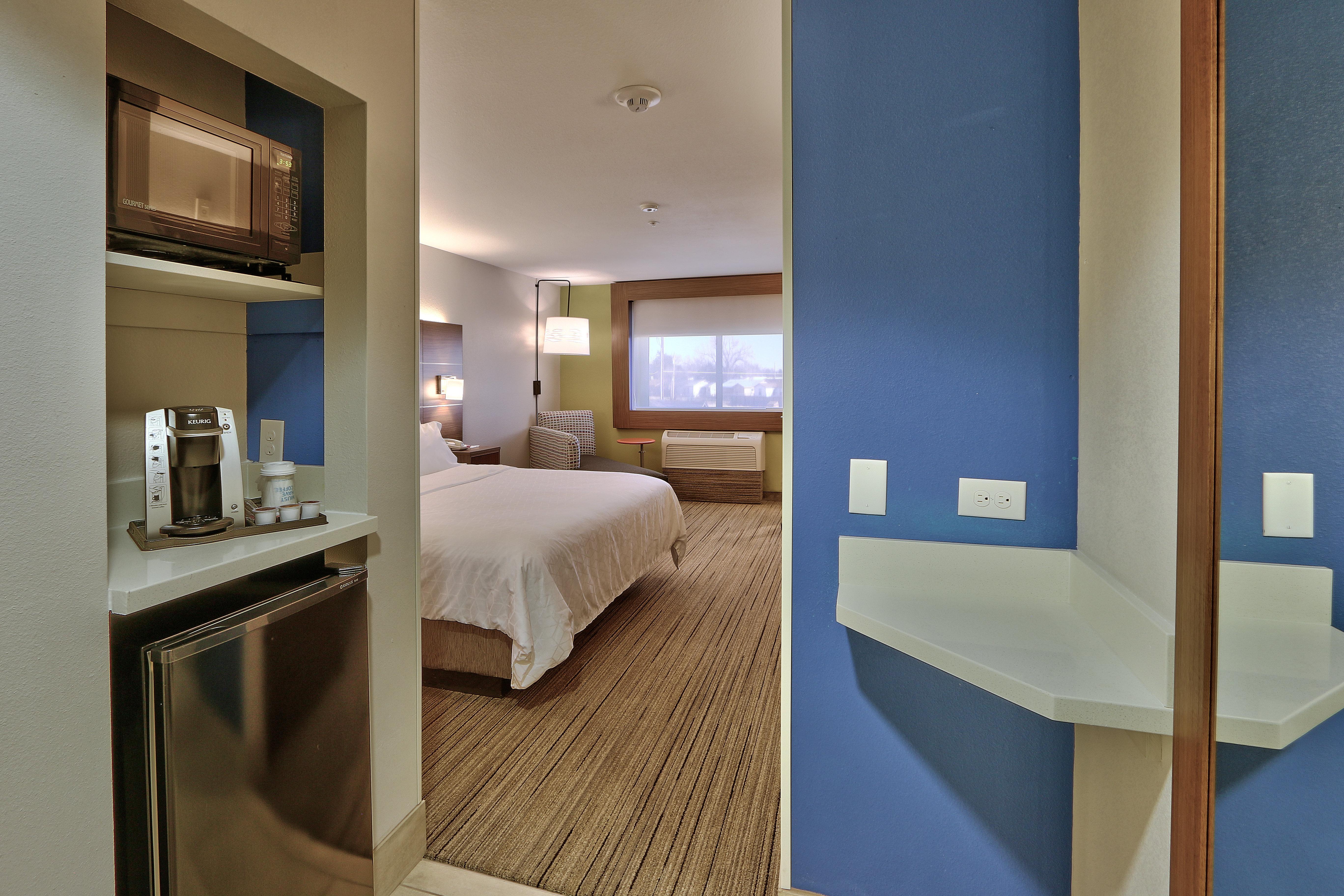 Holiday Inn Express & Suites Portales By Ihg Esterno foto
