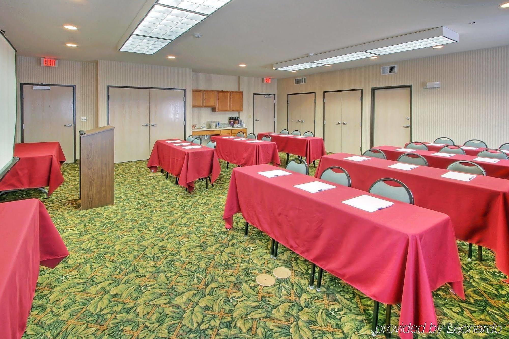 Holiday Inn Express & Suites Portales By Ihg Esterno foto